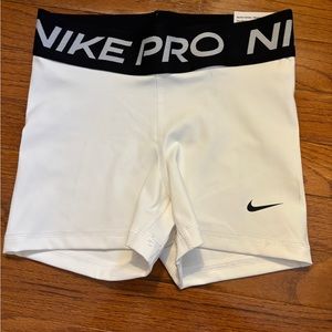 Nike Pro's size XS with tags